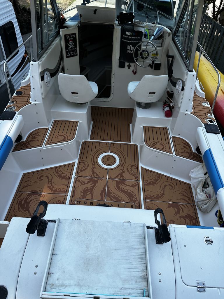 Octopus EVA cockpit detail